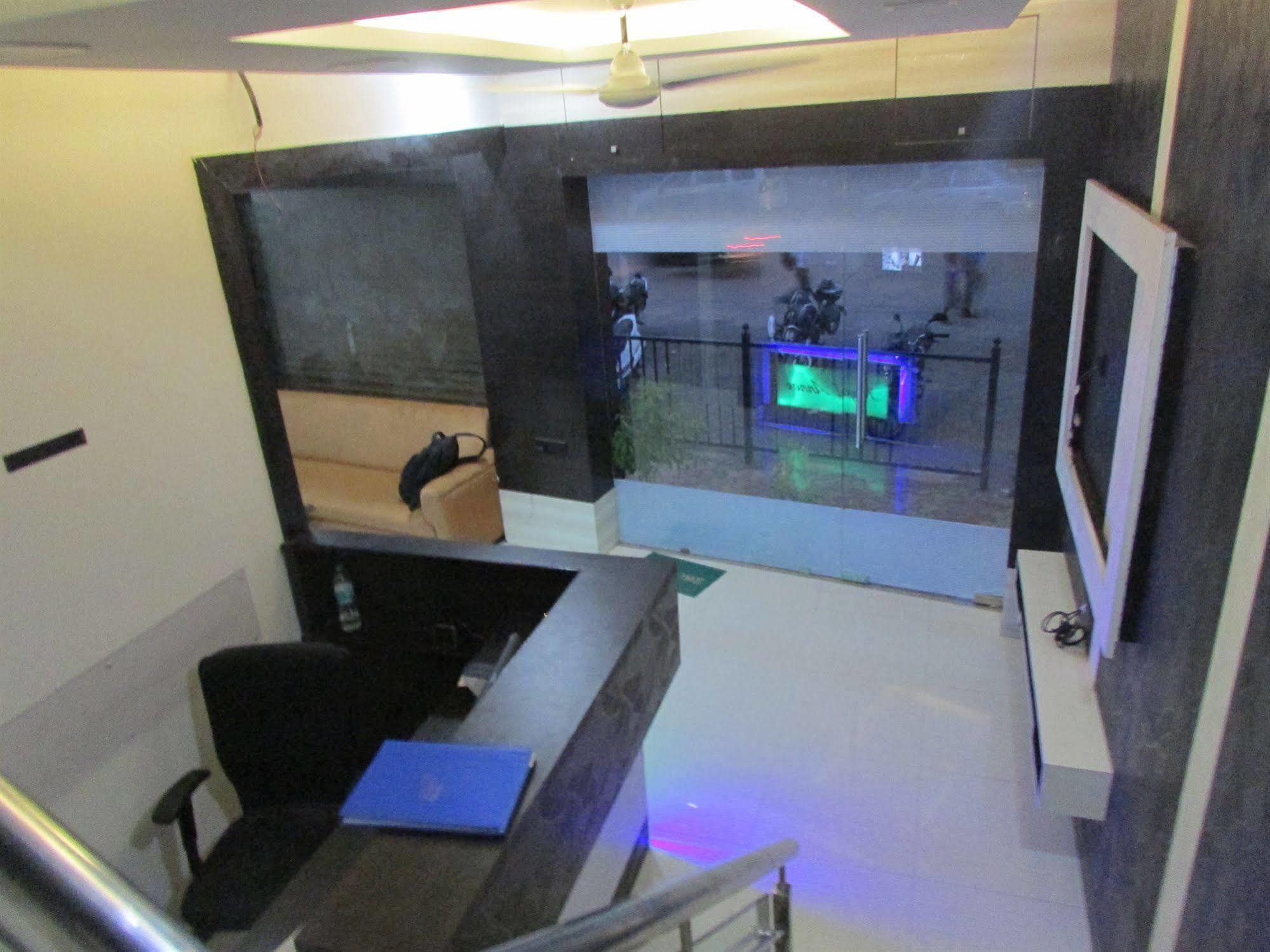 Hotel Royal Annex Bombay Esterno foto